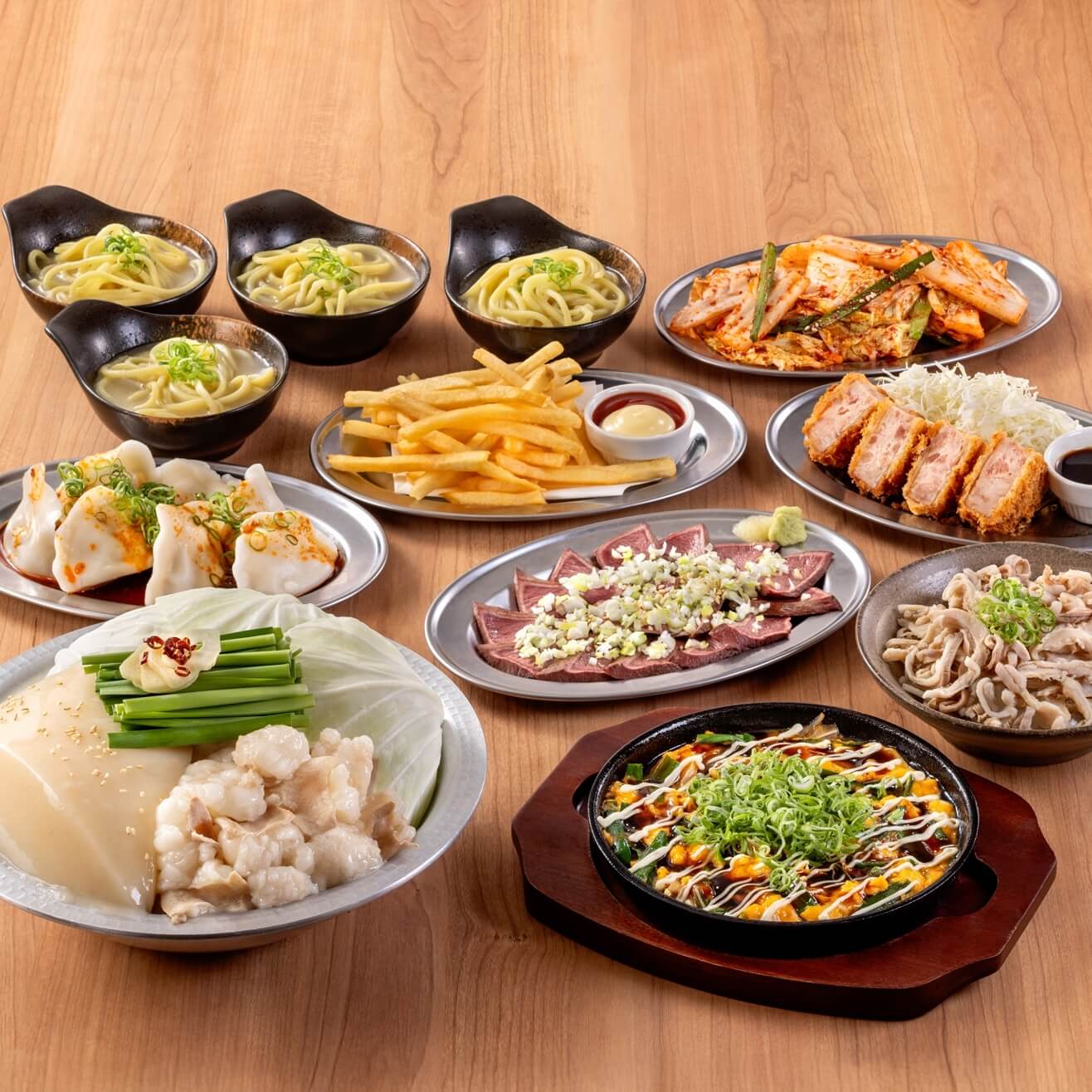 大とろホルモン塩もつ鍋コース 3,980円 3,980円