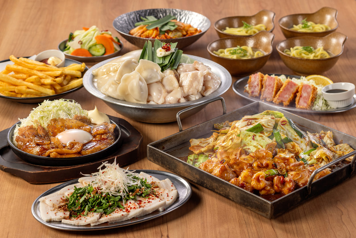 大とろホルモン鉄板焼&塩もつ鍋コース 4,500円 4,500円