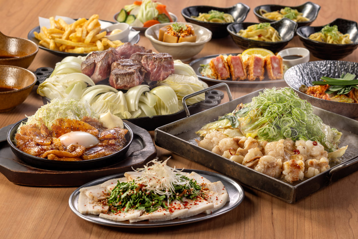 【選べるメイン】<br>ジンギスカン&大とろホルモン鉄板焼or塩もつ鍋コース 5,000円 5,000円